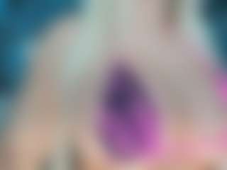 adrianna777's Live Sex Cam Show