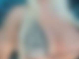 adrianna777's Live Sex Cam Show