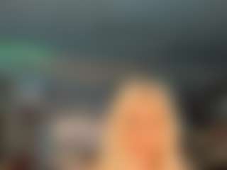 adrianna777's Live Sex Cam Show