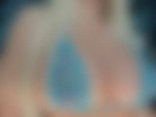 adrianna777's Live Sex Cam Show