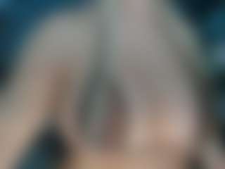 adrianna777's Live Sex Cam Show