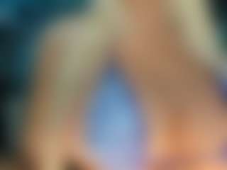 adrianna777's Live Sex Cam Show