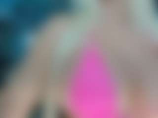 adrianna777's Live Sex Cam Show