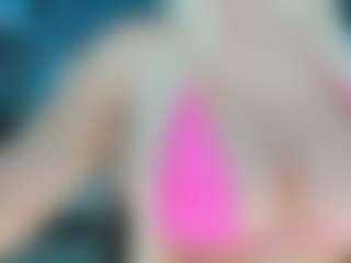 adrianna777's Live Sex Cam Show