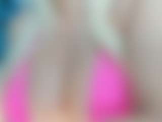 adrianna777's Live Sex Cam Show