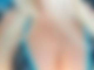 adrianna777's Live Sex Cam Show