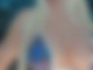 adrianna777's Live Sex Cam Show