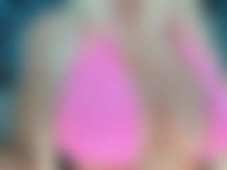 adrianna777's Live Sex Cam Show