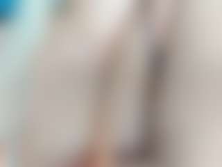 adrianna777's Live Sex Cam Show