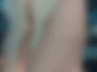adrianna777's Live Sex Cam Show