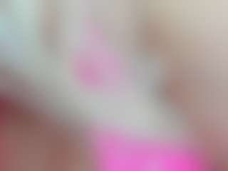 adrianna777's Live Sex Cam Show