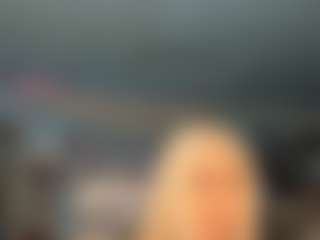 adrianna777's Live Sex Cam Show