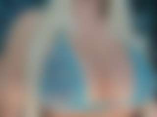 adrianna777's Live Sex Cam Show