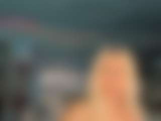 adrianna777's Live Sex Cam Show