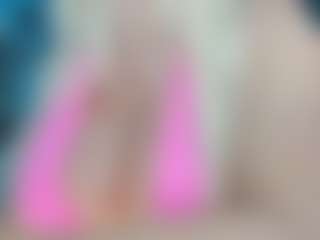 adrianna777's Live Sex Cam Show