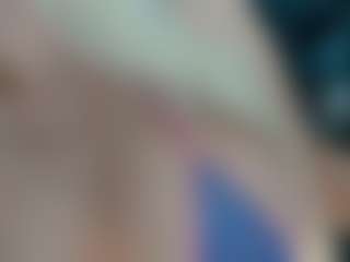 adrianna777's Live Sex Cam Show