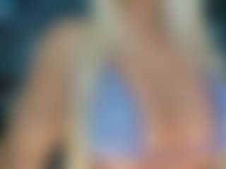 adrianna777's Live Sex Cam Show