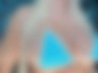 adrianna777's Live Sex Cam Show
