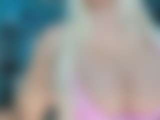adrianna777's Live Sex Cam Show