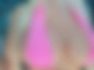 adrianna777's Live Sex Cam Show