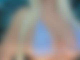adrianna777's Live Sex Cam Show