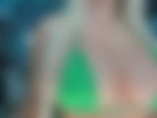 adrianna777's Live Sex Cam Show