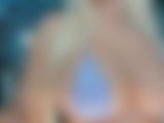 adrianna777's Live Sex Cam Show
