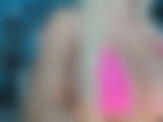 adrianna777's Live Sex Cam Show
