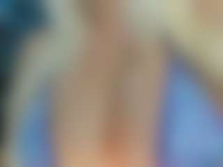 adrianna777's Live Sex Cam Show