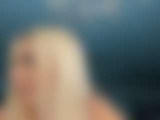 adrianna777's Live Sex Cam Show