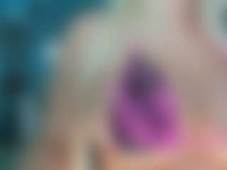 adrianna777's Live Sex Cam Show