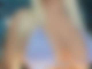 adrianna777's Live Sex Cam Show