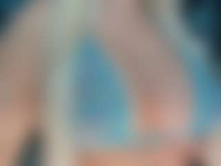 adrianna777's Live Sex Cam Show