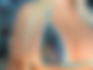 adrianna777's Live Sex Cam Show