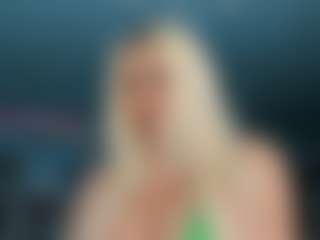 adrianna777's Live Sex Cam Show
