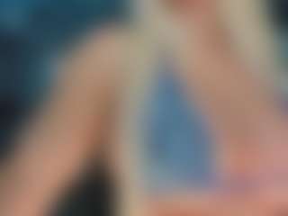 adrianna777's Live Sex Cam Show