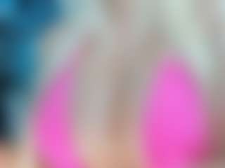 adrianna777's Live Sex Cam Show