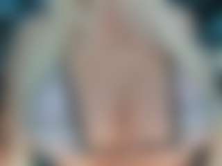 adrianna777's Live Sex Cam Show