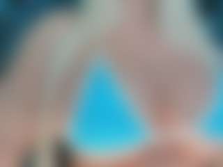 adrianna777's Live Sex Cam Show