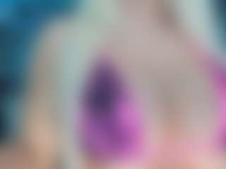 adrianna777's Live Sex Cam Show