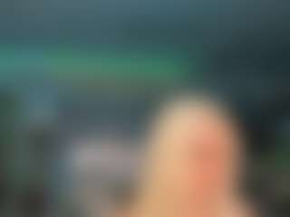adrianna777's Live Sex Cam Show