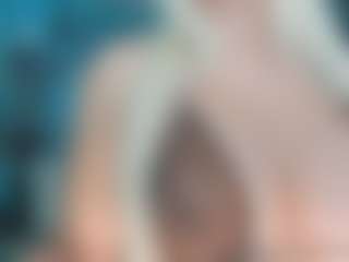 adrianna777's Live Sex Cam Show