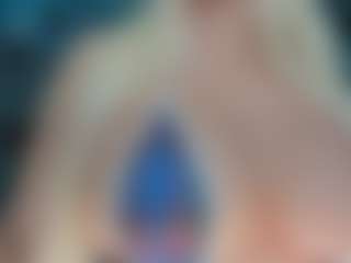 adrianna777's Live Sex Cam Show