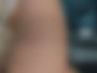 adrianna777's Live Sex Cam Show