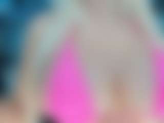adrianna777's Live Sex Cam Show