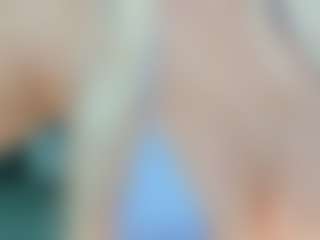adrianna777's Live Sex Cam Show