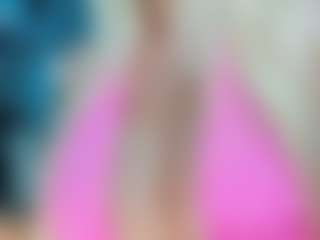 adrianna777's Live Sex Cam Show