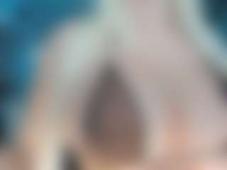 adrianna777's Live Sex Cam Show