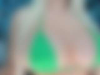 adrianna777's Live Sex Cam Show