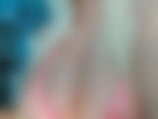 adrianna777's Live Sex Cam Show